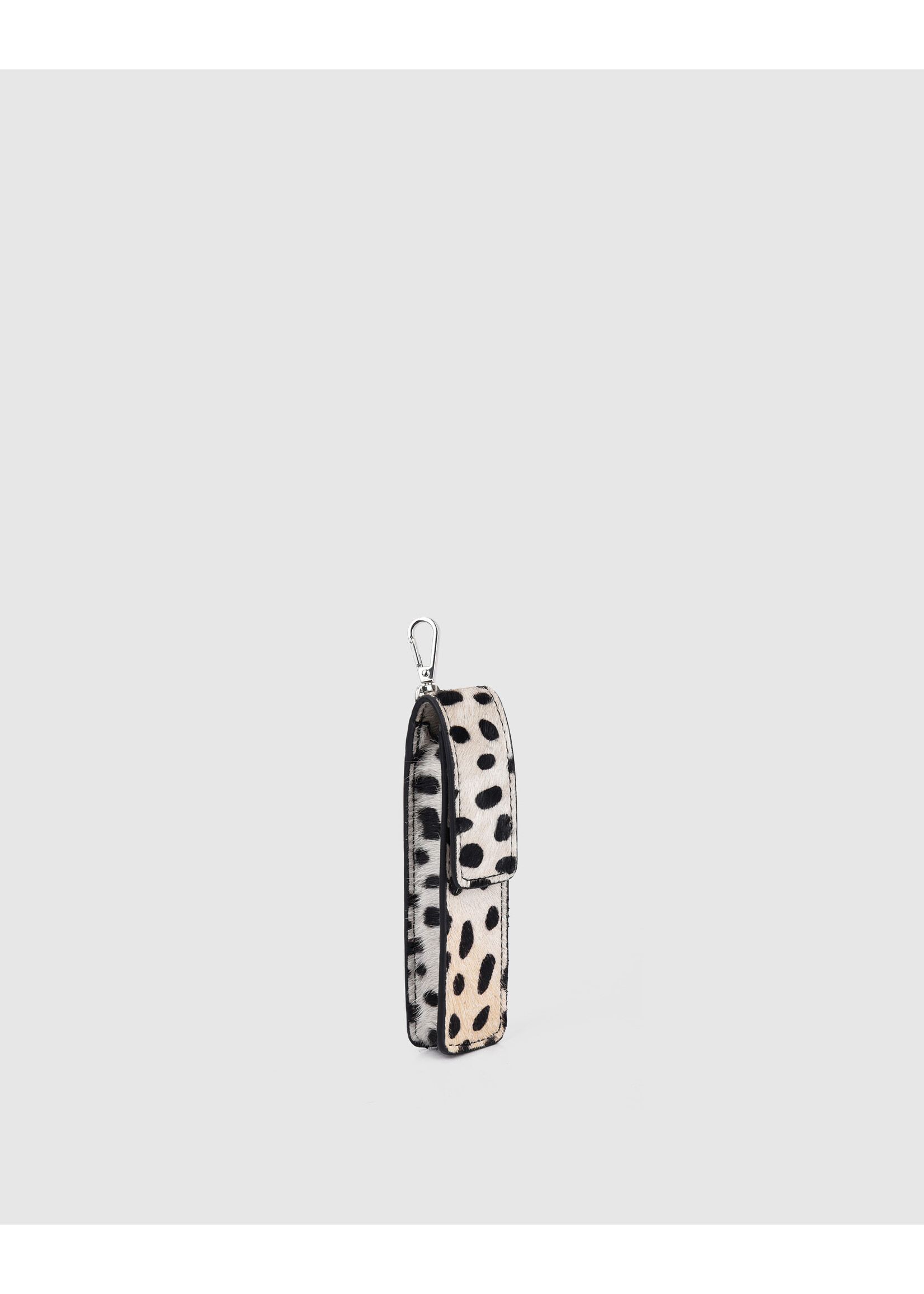 Núnoo Lipgloss bag charm - Black/white