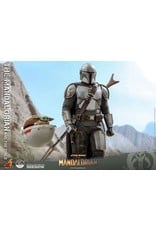 Hot Toys STAR WARS  Action Figure 1/4 Scale 46cm - The Mandalorian & The Child