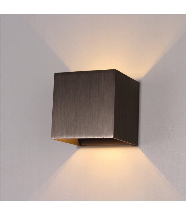 Bronzene Kubus Wandleuchte - Artdelight Gymm