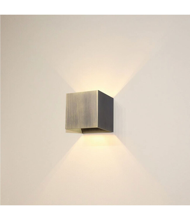 Antique Bronze Kubus Wall Light - Artdelight Gymm