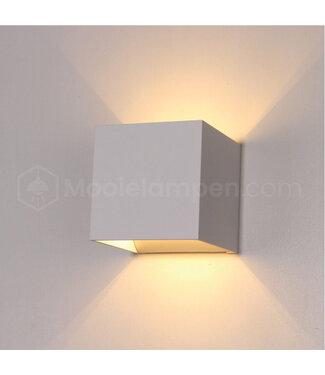 HELDR! Moderne Kubus Wandlamp Wit