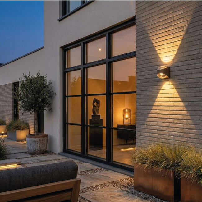 Robuuste LED Wandlamp Roestbruin | Artdelight London