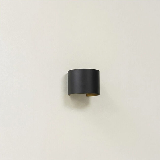 Industriële Ronde Wandlamp Zwart/Mat Goud | Artdelight Gyro