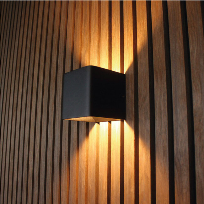 Design Kubus LED Wandlamp Zwart | Artdelight Fulda