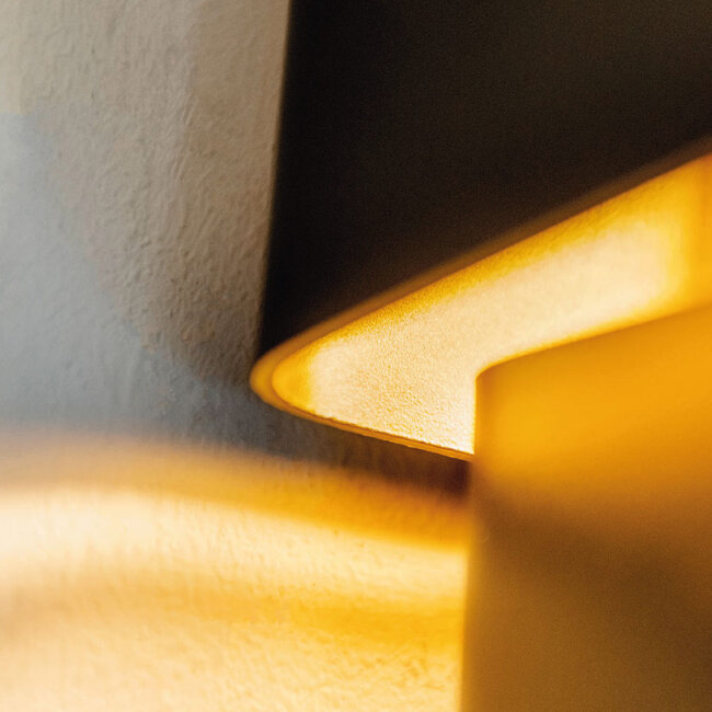 Moderne Design Wandlamp Zwart/Mat Goud | Artdelight Layers