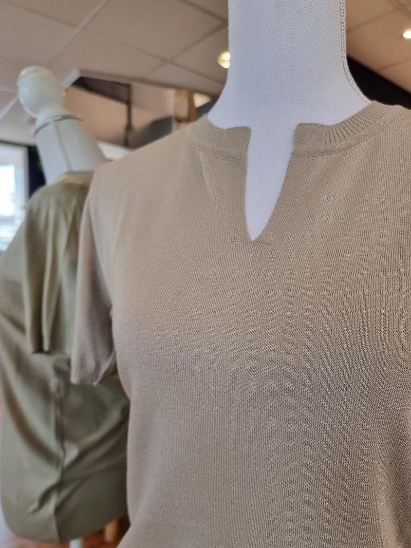 Top 221 Emmy luxury knitted sand