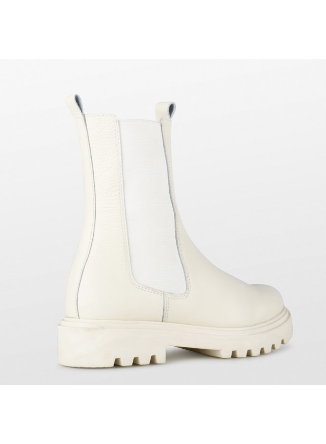 Boots chelsea off white