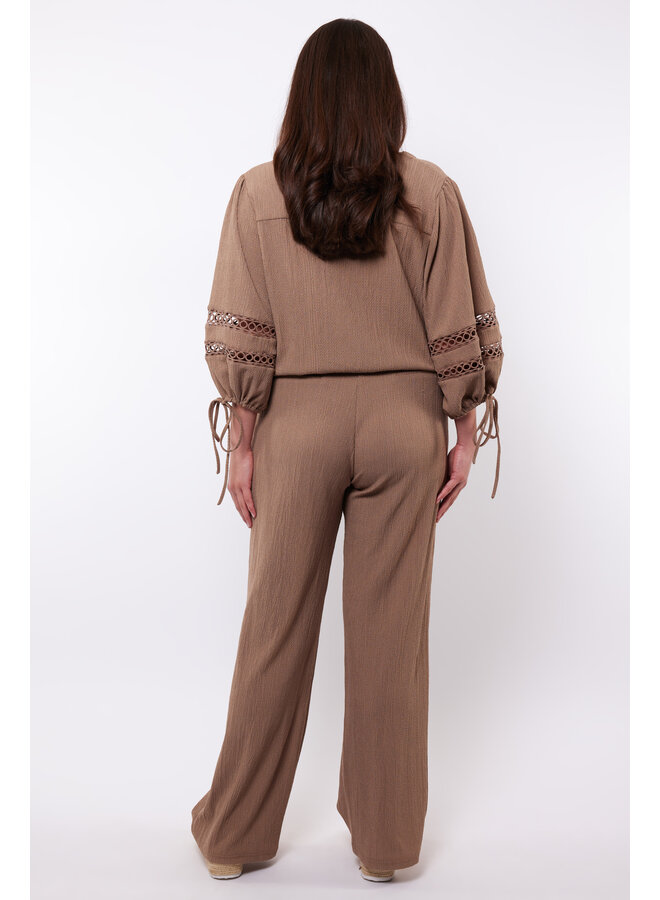 Broek Ailani sahara