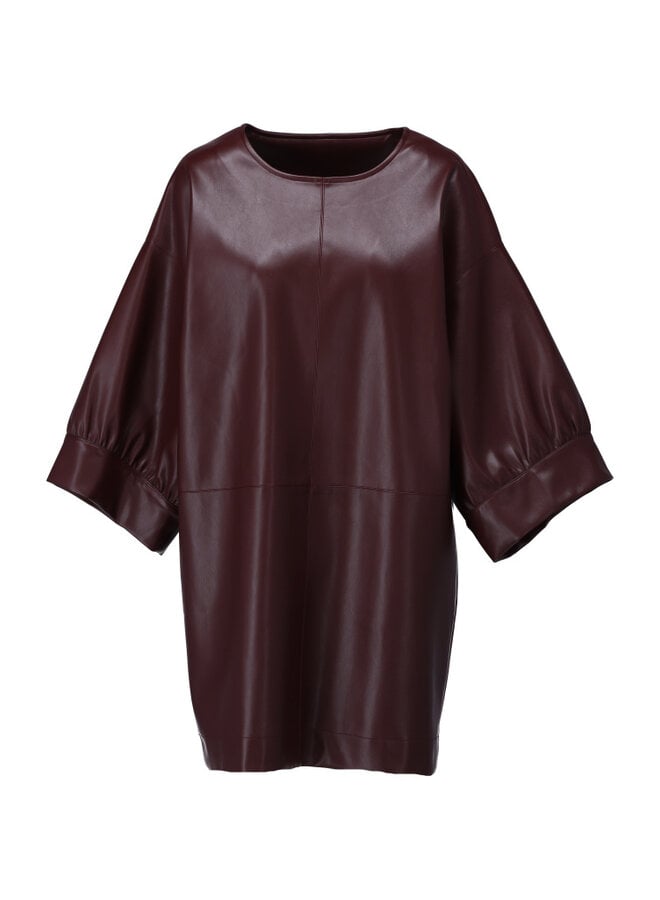 Jurk vegan leder wijd met ronde hals B752