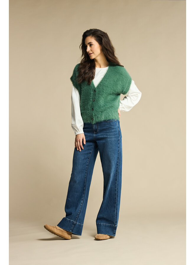 Spencer Sleeveless fuzzy pine