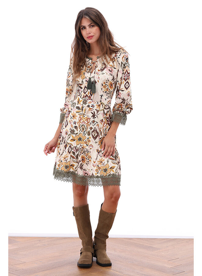 Jurk met design B114