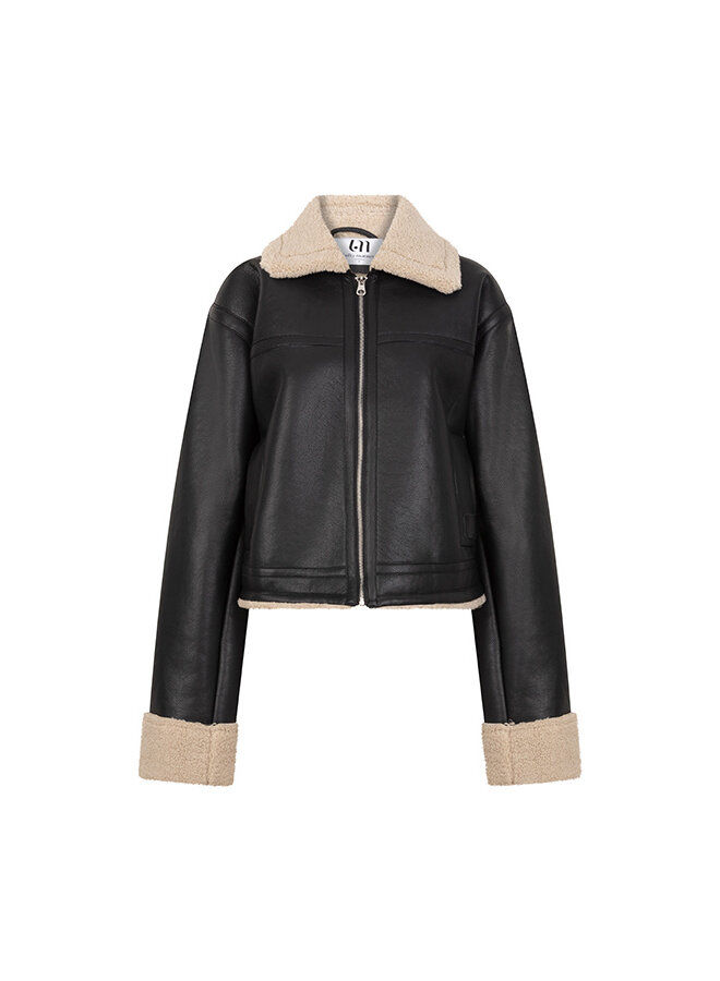 Jas Ruby black