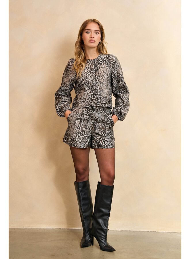 Short Sanna leopard print