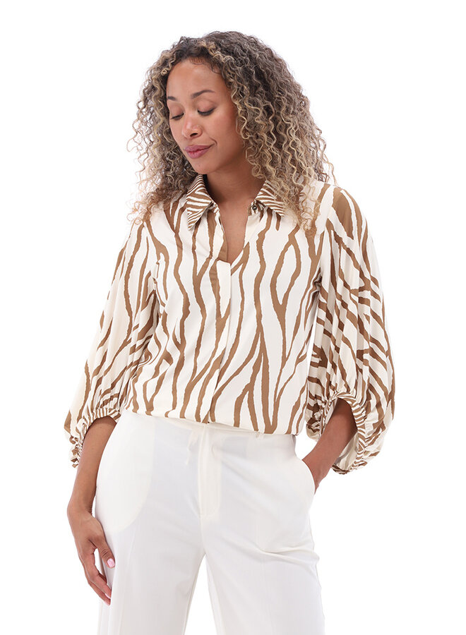 Blouse C207 met design