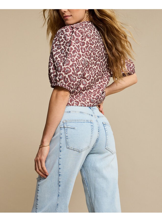 Broek Claudette slanted seam lightblue