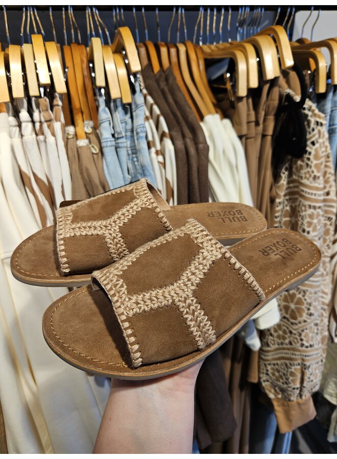 Slippers Cognac
