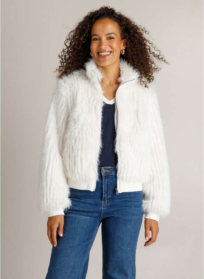 Jas Hillie off white