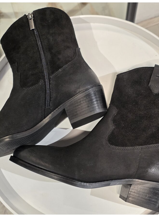 Laarzen black suède