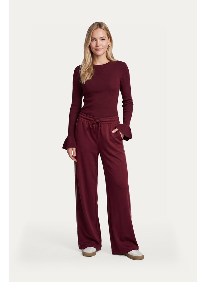Top Tatum mulberry