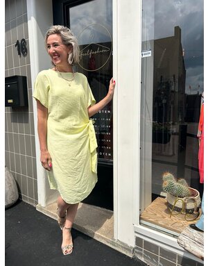 Feel Fashion Feel Jurk Strik Geel