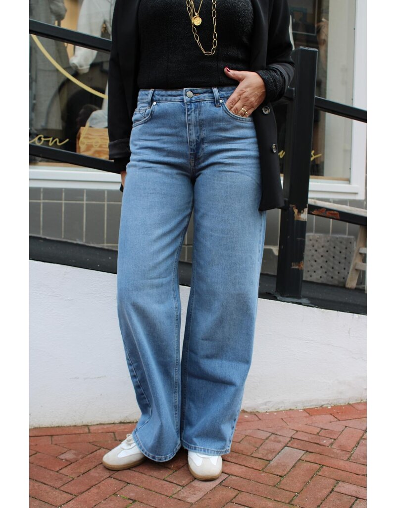 My Essential Wardrobe MEW Louis HW Med Blue