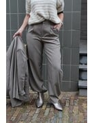 Feel Fashion Feel Pant. Barrel Taupe