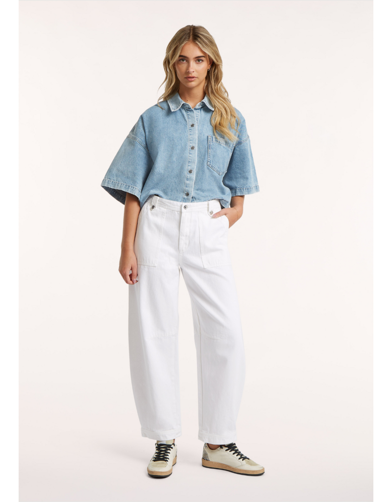 Circle of Trust Circle of Trust Loren Fresh White