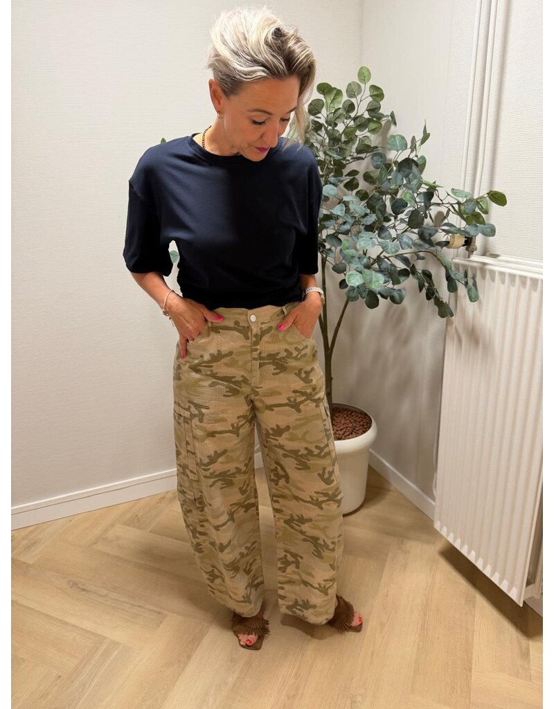 Feel Pant. Army Light