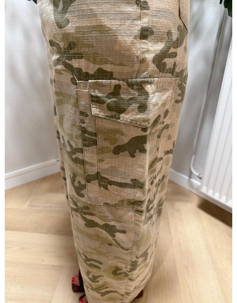 Feel Fashion Feel Pant. Army Light