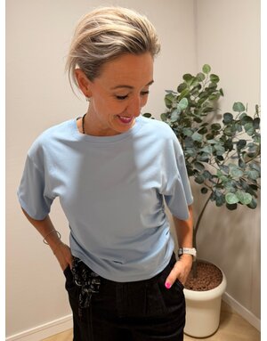 Feel Fashion Feel Tee Plooi L/Bla