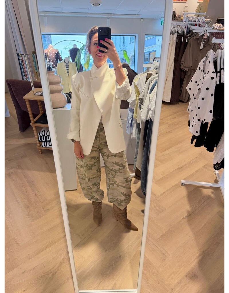 Feel Blazer O.White