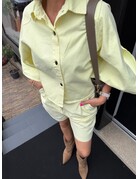 Feel Fashion Feel Short Geel Jeans