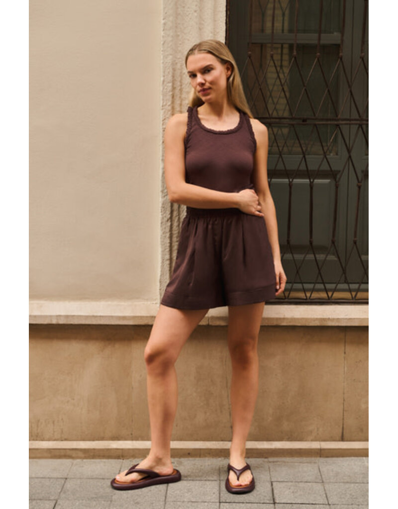Yaya Yaya Singlet with braided edge Aub.Purple