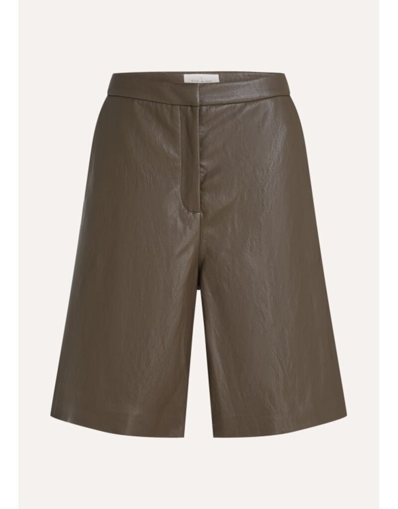 Circle of Trust Circle of Trust Phebe Short Teak