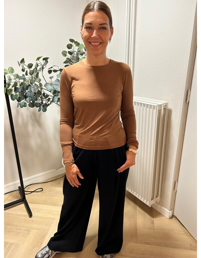 MBYM MBYM Christina-M Tee LS Pecan