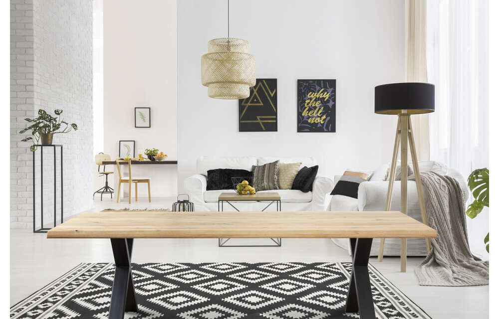 Industriele Eikenhout Salon of Eetkamertafel Fabrio met stalen X-Frame