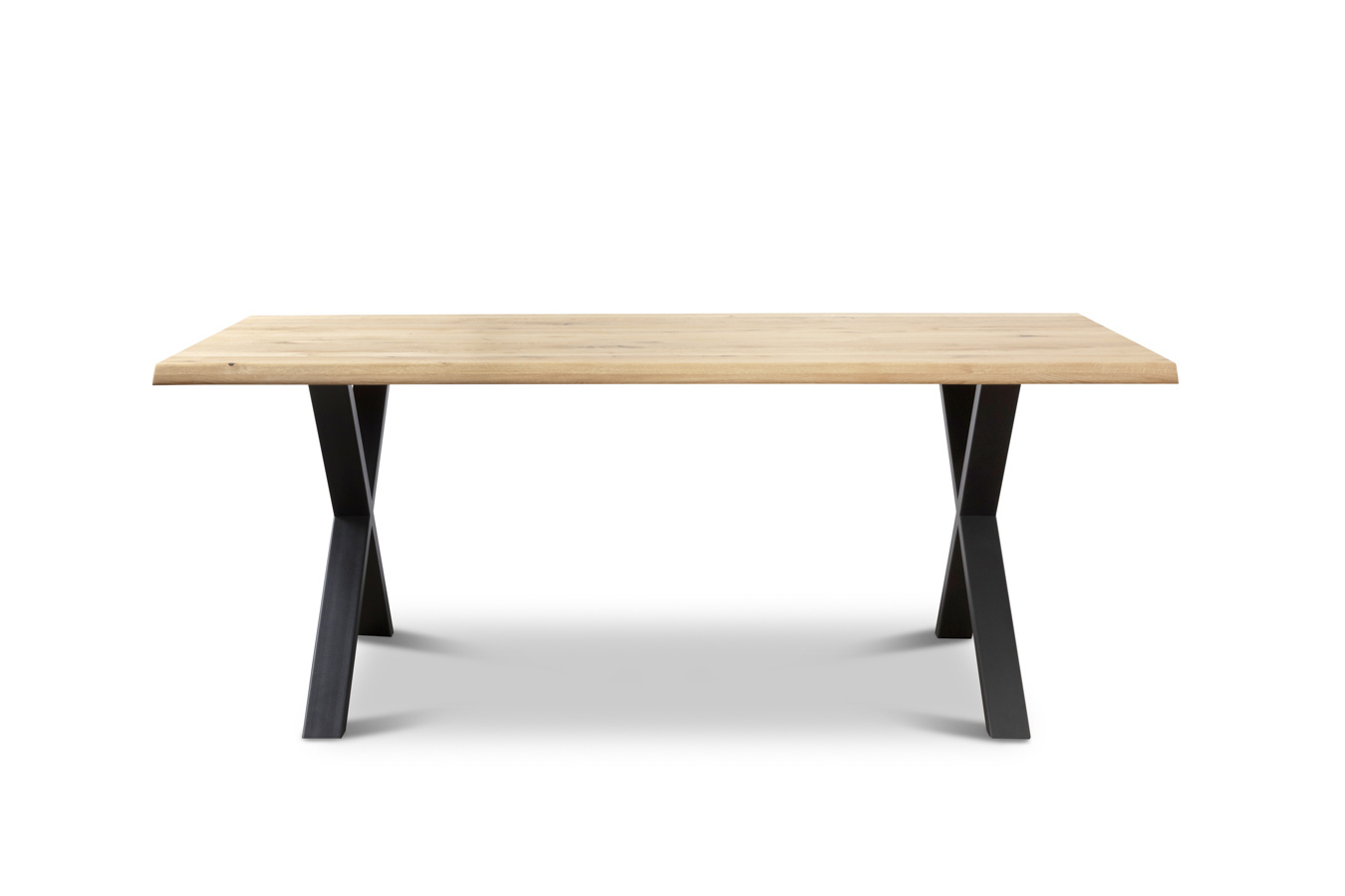 Industriele Eikenhout Salon of Eetkamertafel Fabrio met stalen X-Frame