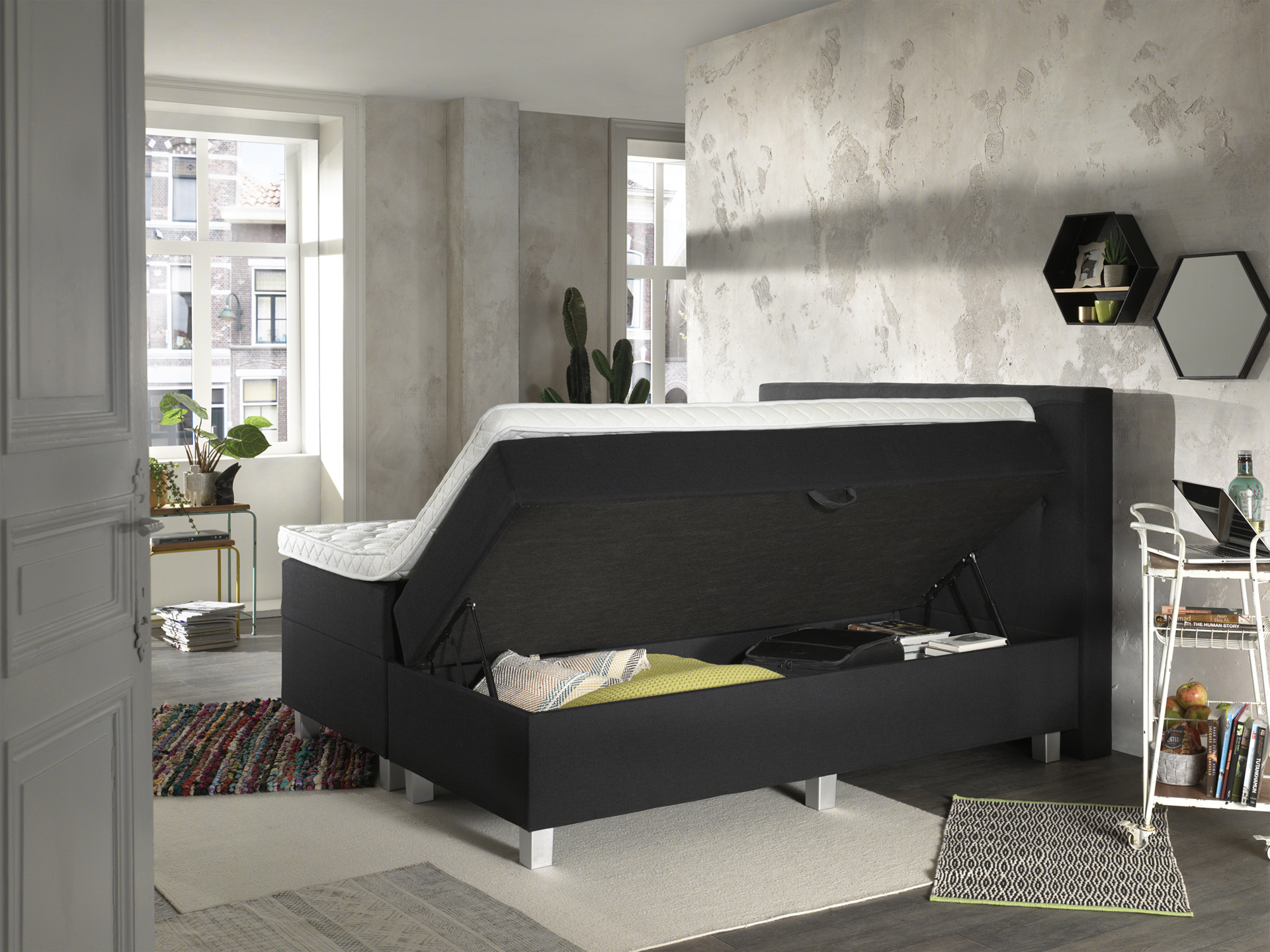 Luxe Hotelbed met Opbergruimte, tot wel 1080 liter opbergruimte!