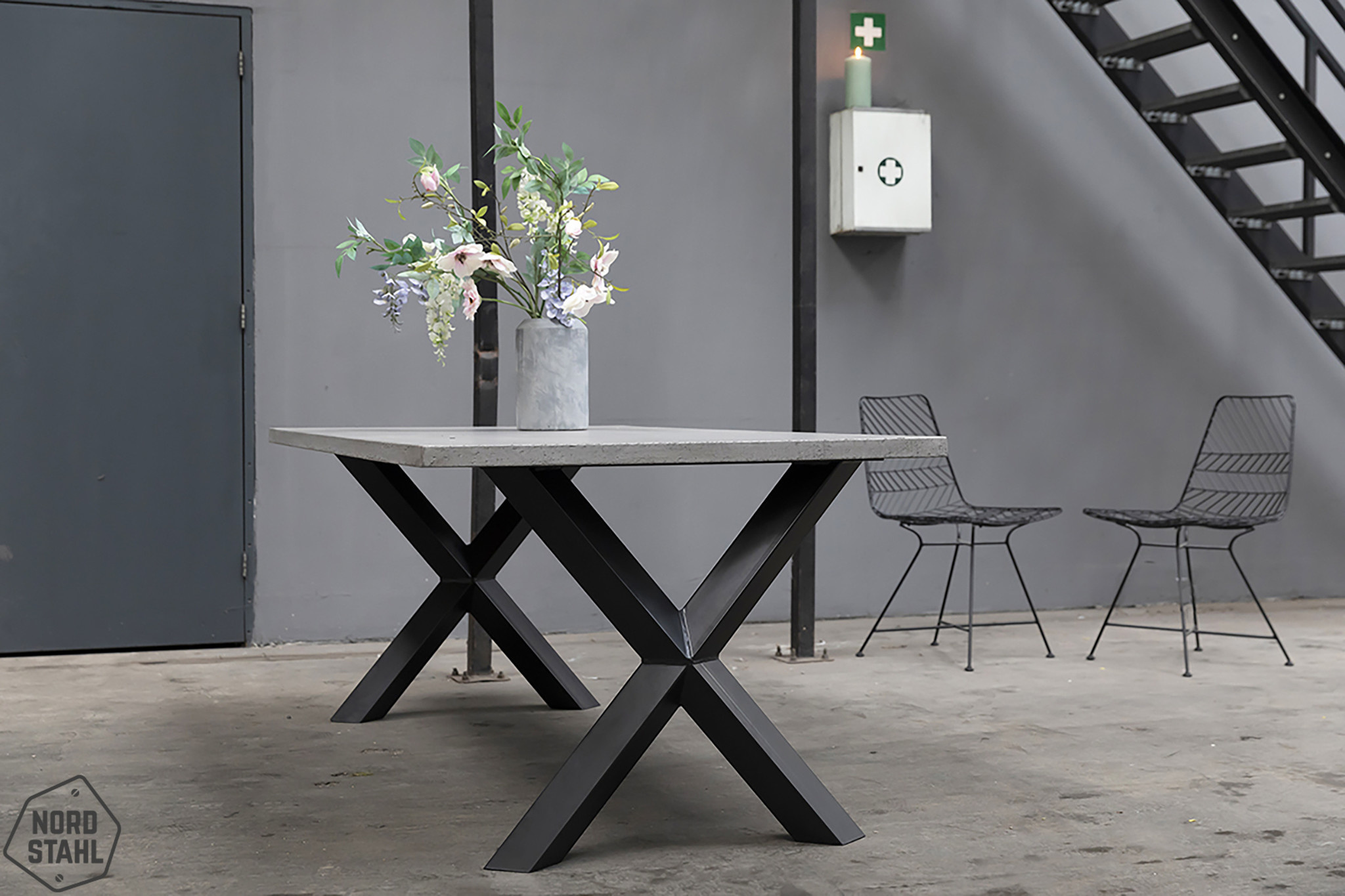 Nordstahl Diamond X leg-4