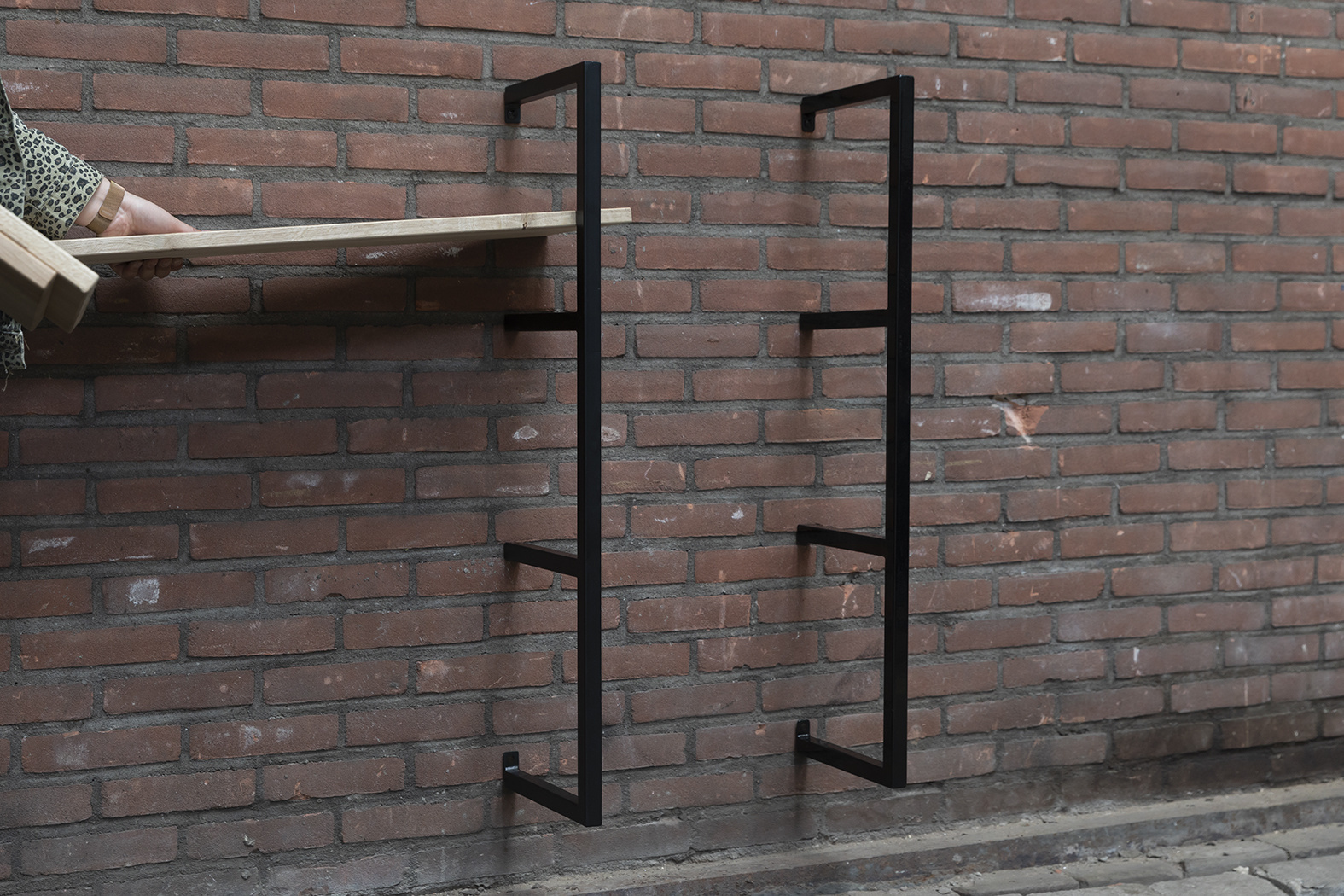 Functioneel Industrieel wandrek zwart maat Large-2