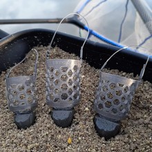 Hexmesh Plastic Bullet Feeders