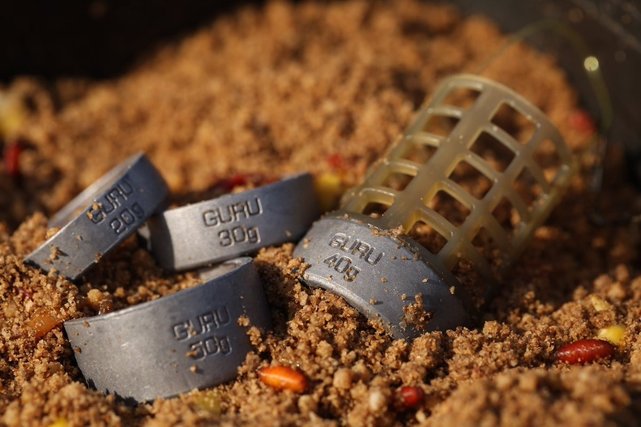 GURU - X-Change Distance Feeder