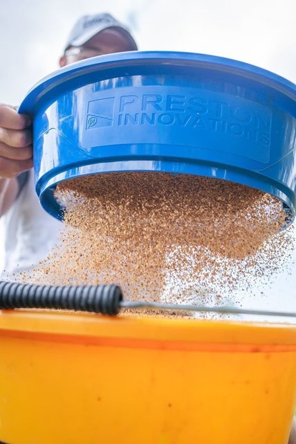 PRESTON - Riddle PRESTON - Riddle