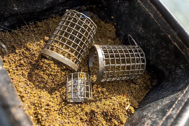 PRESTON - Wire Bait Up Feeders