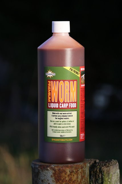 Dynamite Baits - Liquid Carp Food - Premium Worm