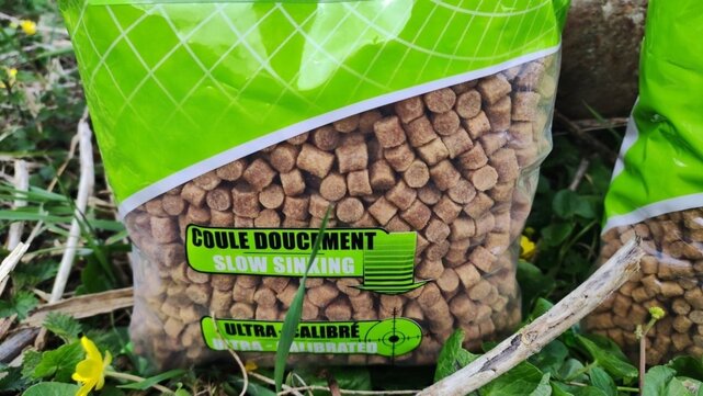 FUN FISHING - Pellets Waggler Natural 1,5kg FUN FISHING - Pellets Waggler Natural 1,5kg