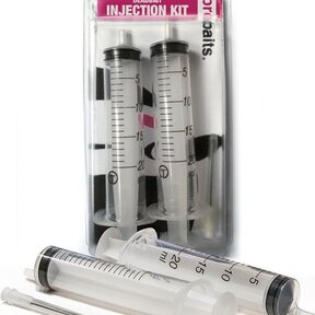 Injectiespuit voor olie