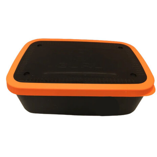 GURU - Bait Box 5.3 Pint GURU - Bait Box 5.3 Pint