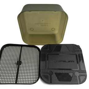 Maggot Tub and Riddle