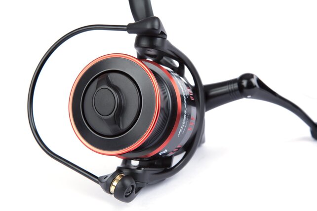 NYTRO - Marvelist Power Feeder Series NYTRO - Marvelist Power Feeder Series